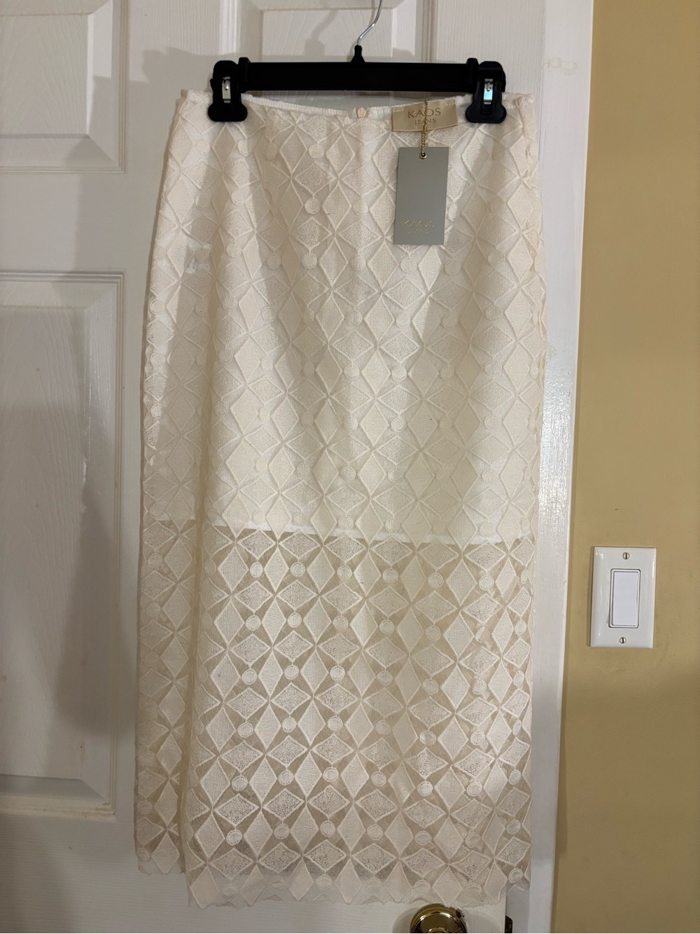 Kaos Cream Lace Maxi Skirt IT size 42